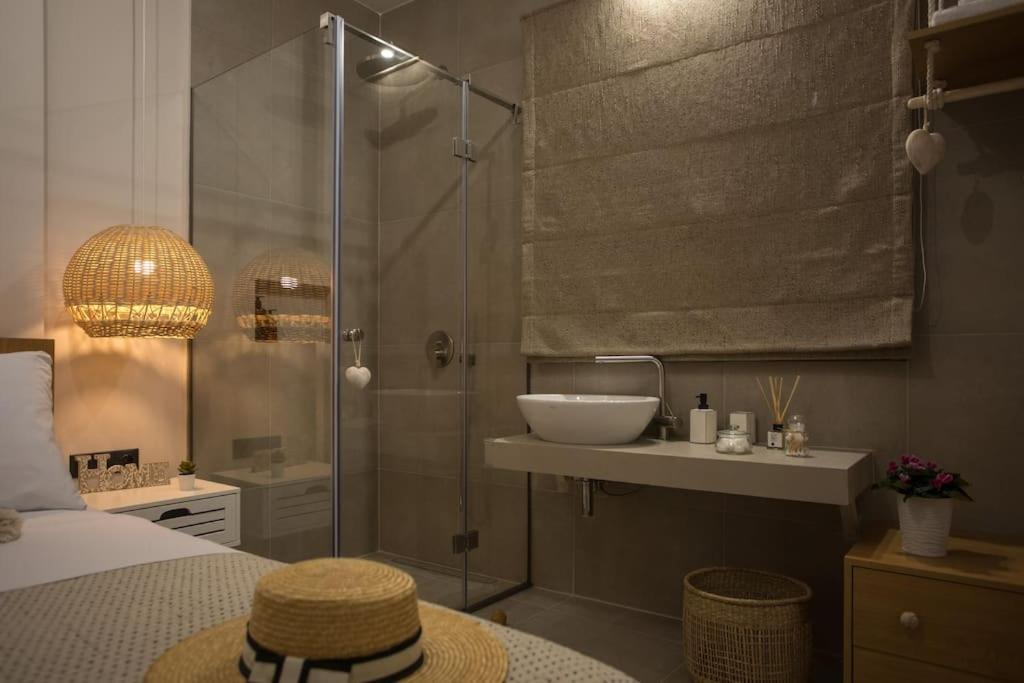 Cozzzy. Exclusive Apartment. Θεσσαλονίκη Εξωτερικό φωτογραφία