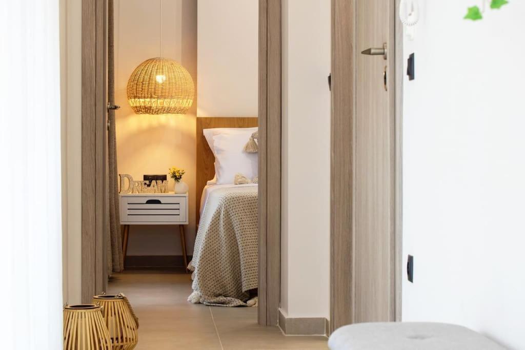 Cozzzy. Exclusive Apartment. Θεσσαλονίκη Εξωτερικό φωτογραφία